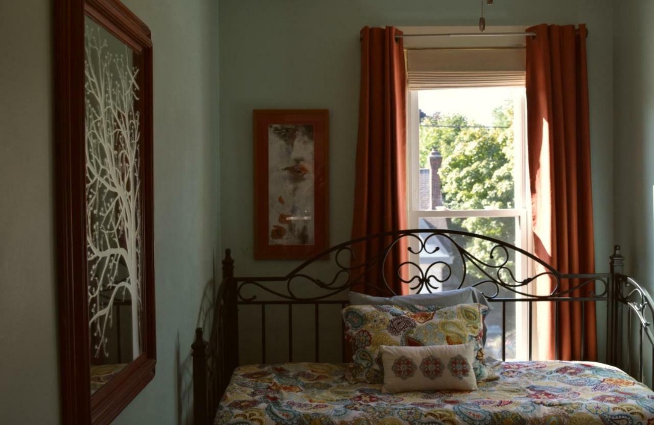 The Muse Gallery Guesthouse Milwaukee Extérieur photo