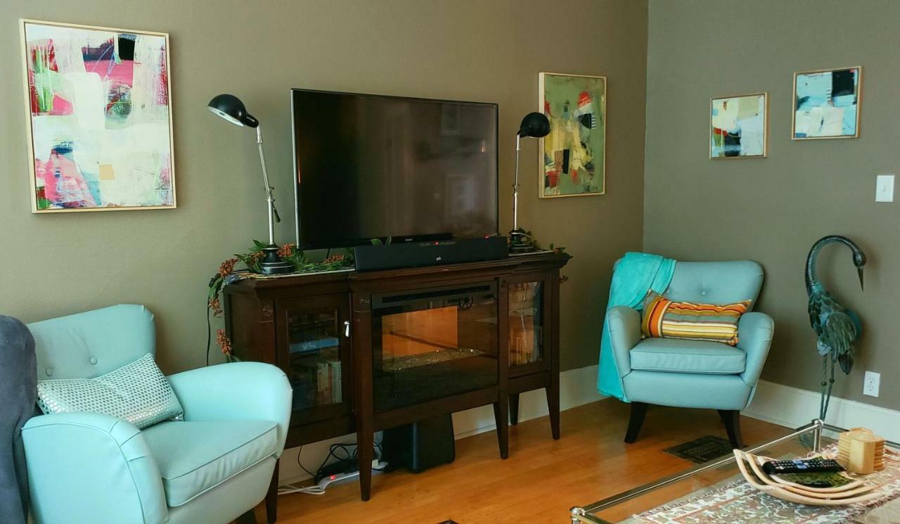 The Muse Gallery Guesthouse Milwaukee Extérieur photo