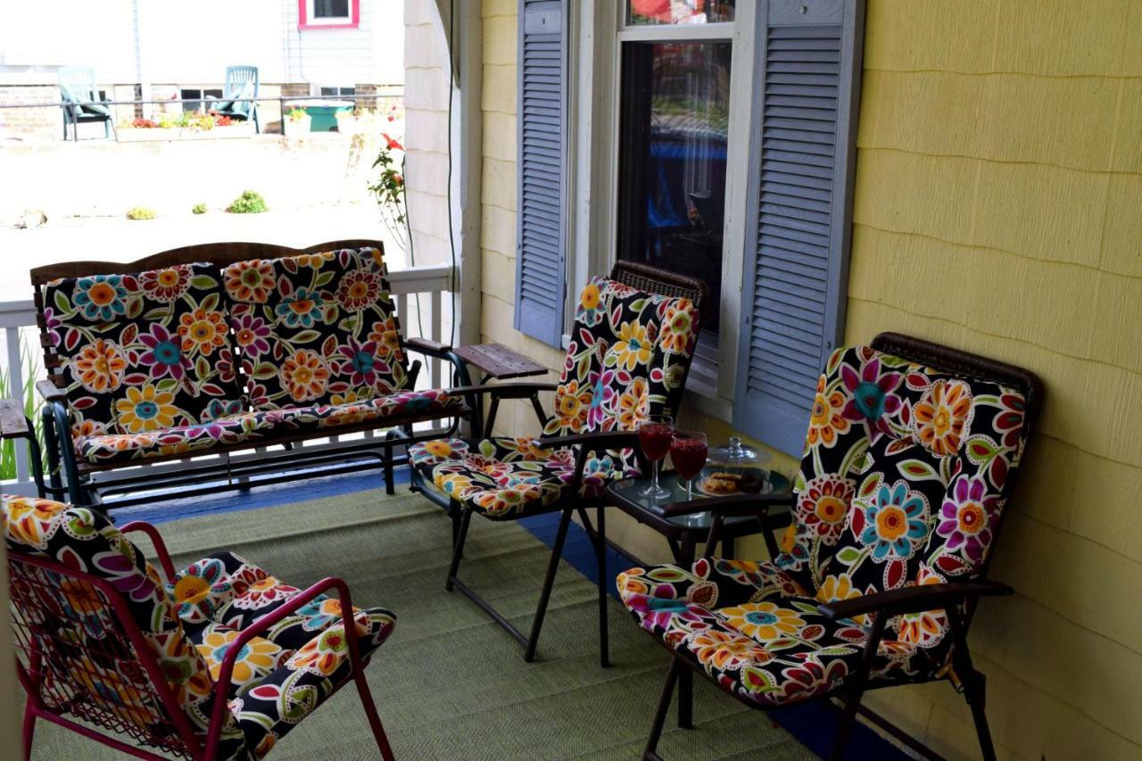 The Muse Gallery Guesthouse Milwaukee Extérieur photo